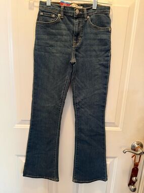 Levi’s youth girls  Dark Blue Denim Jeans - Classic Straight Fit 10/12 new tags